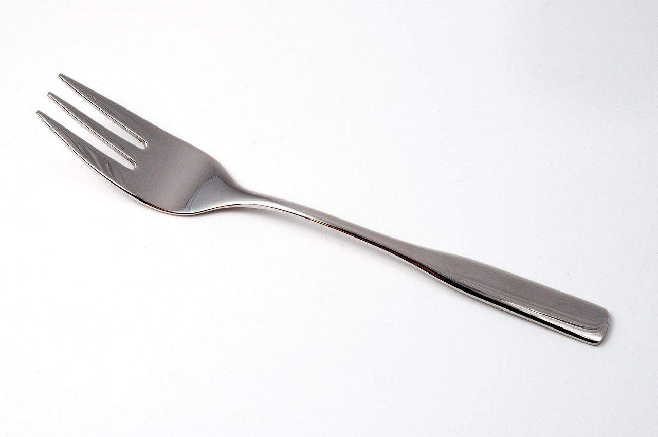 entdecken sie unser hochwertiges kindbesteck, perfekt für kleine hände. sichern sie sich farbenfrohe und sichere bestecke, die das essen für ihr kind zum vergnügen machen!